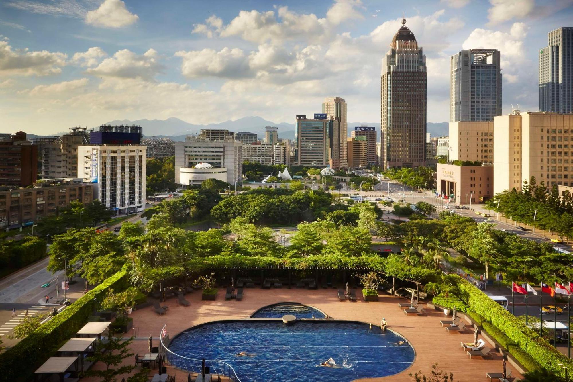 Grand Hyatt Hotel