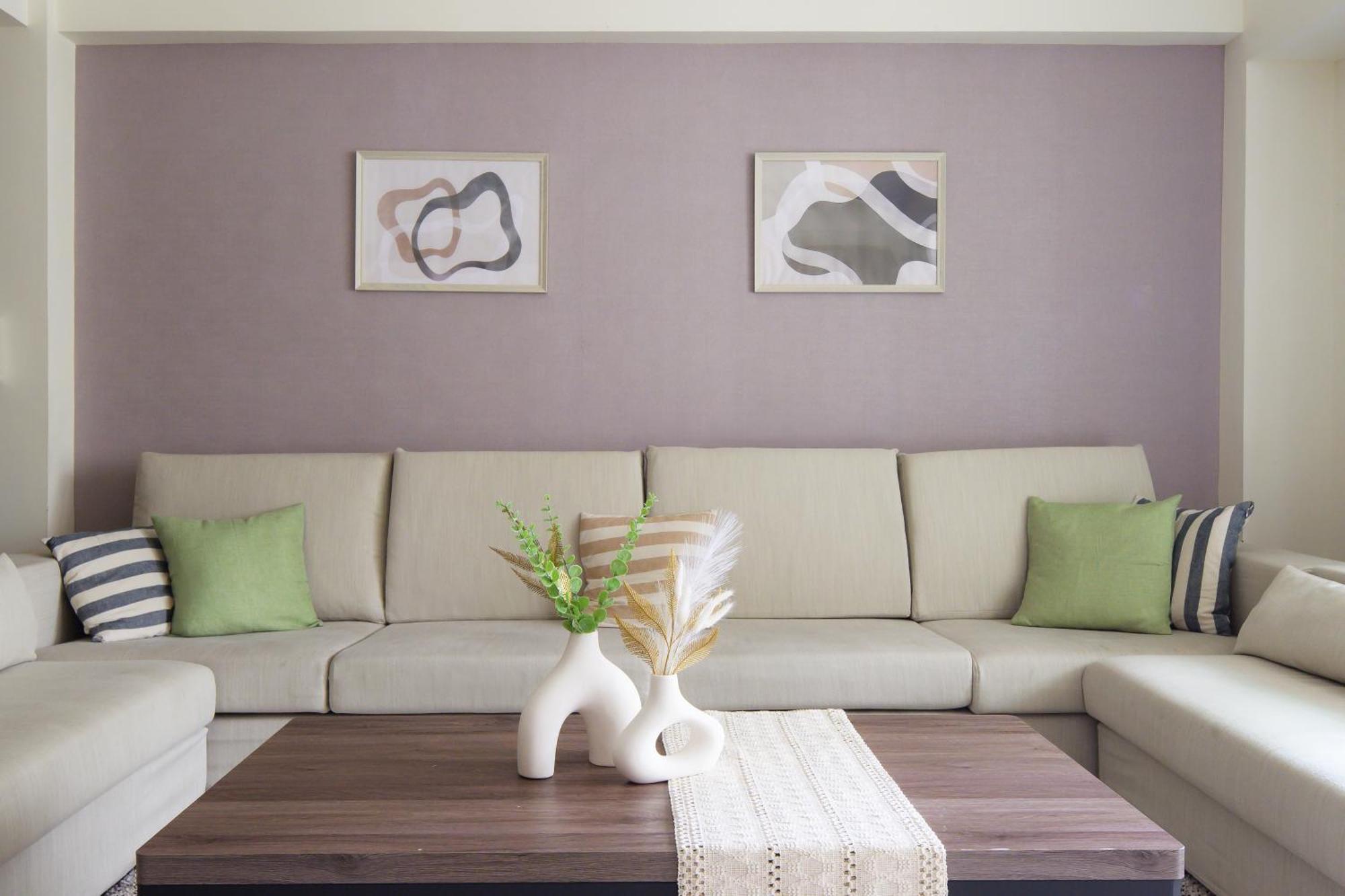 Beautiful Spacious 5b3b 4 Min Zhongxiao Dunhua Mrt 五房三衛 步行4分到忠孝敦化捷運 Apartment