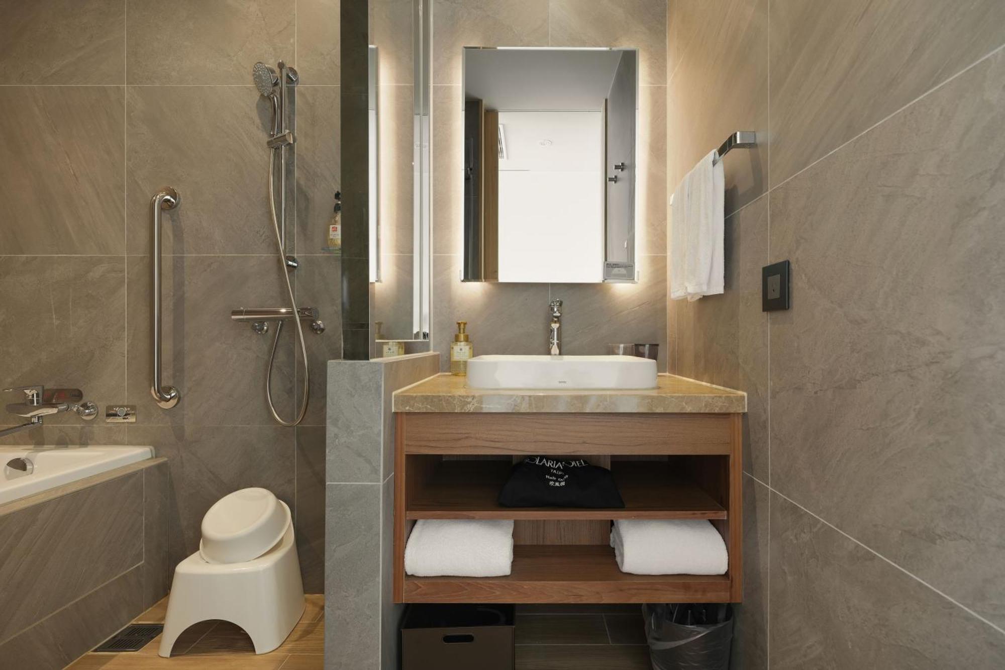 Solaria Nishitetsu Ximen 4*