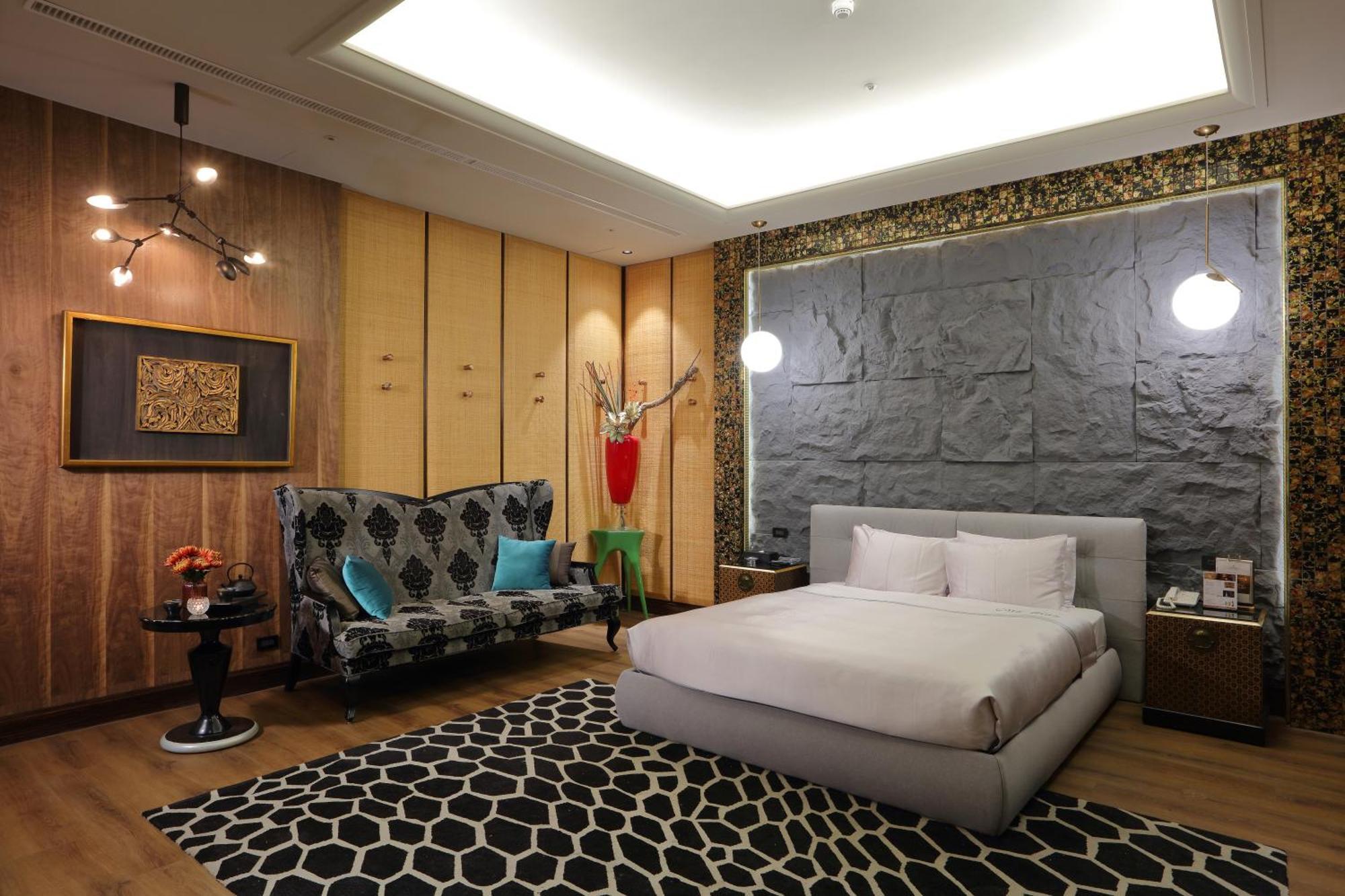 Mulan Motel 4*
