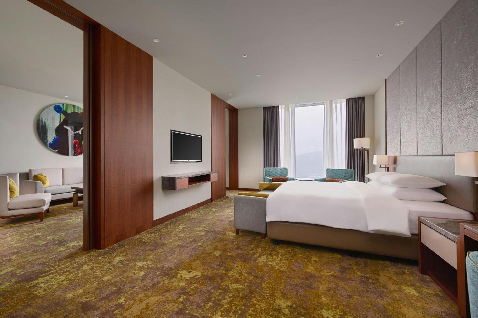 Courtyard By Marriott