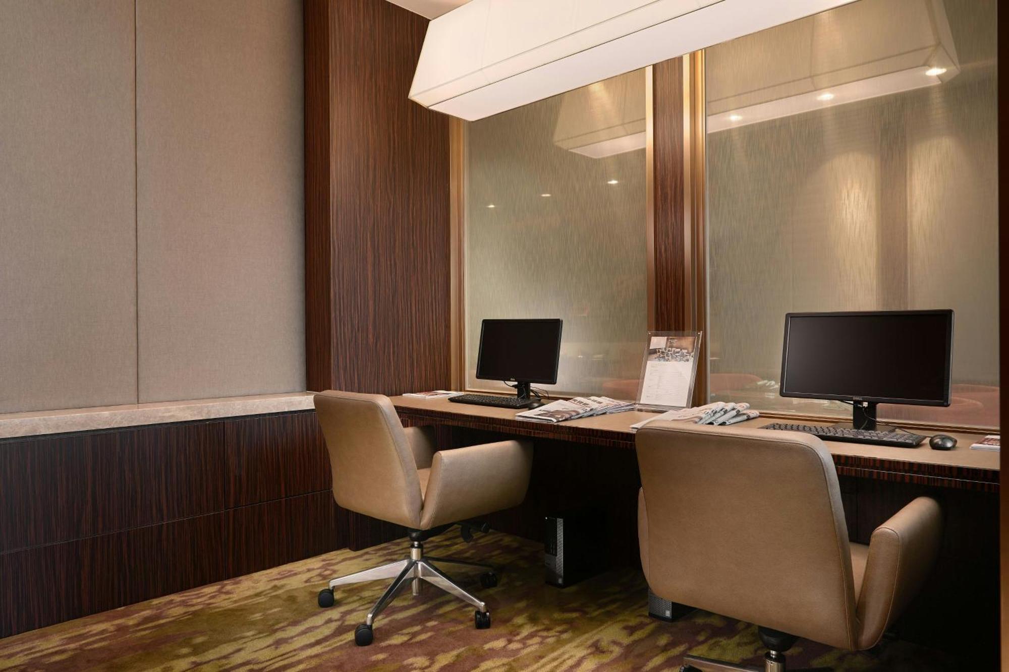 Hotel Courtyard By Marriott 5*
