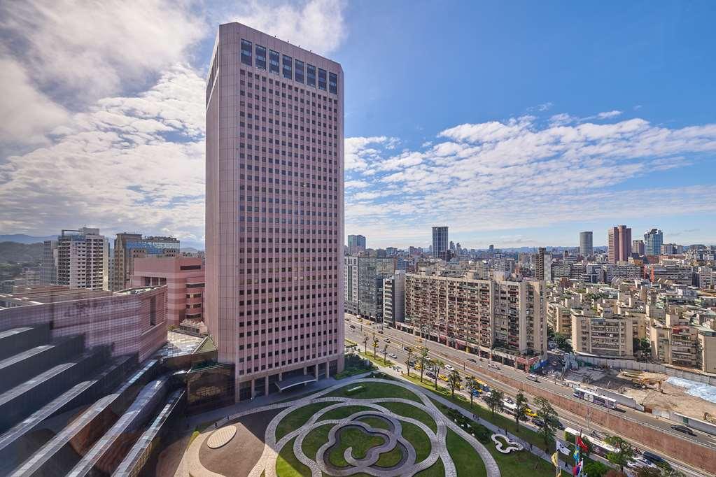 Grand Hyatt 5*