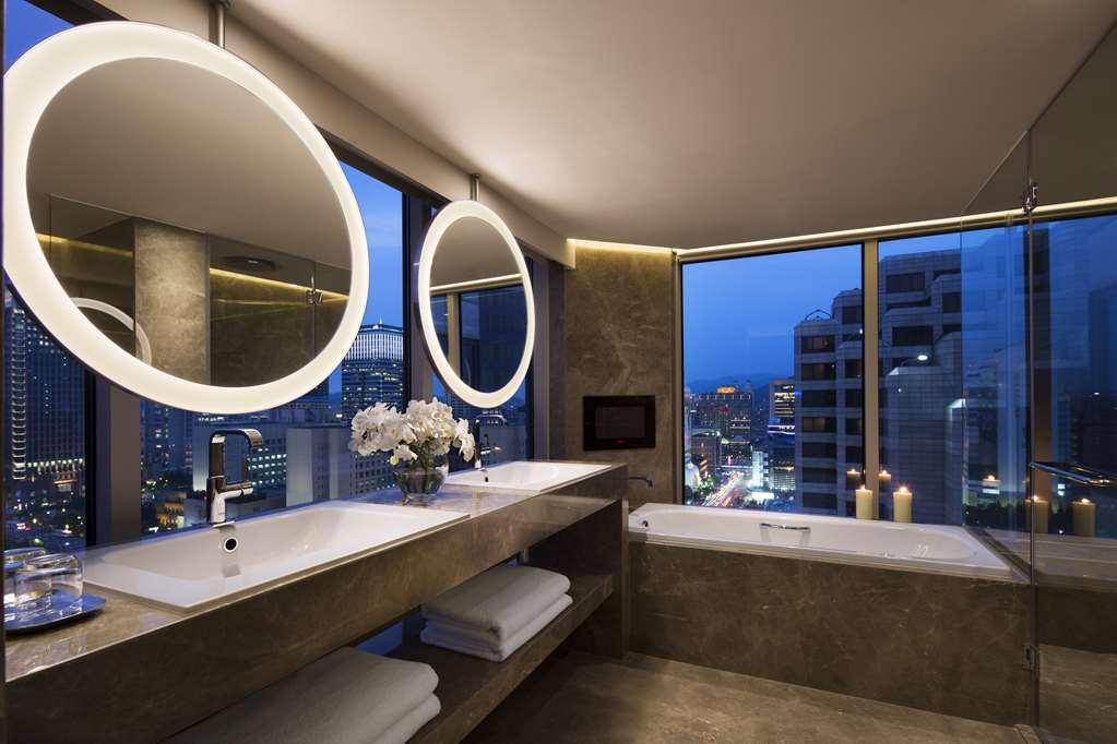 Grand Hyatt Taipei