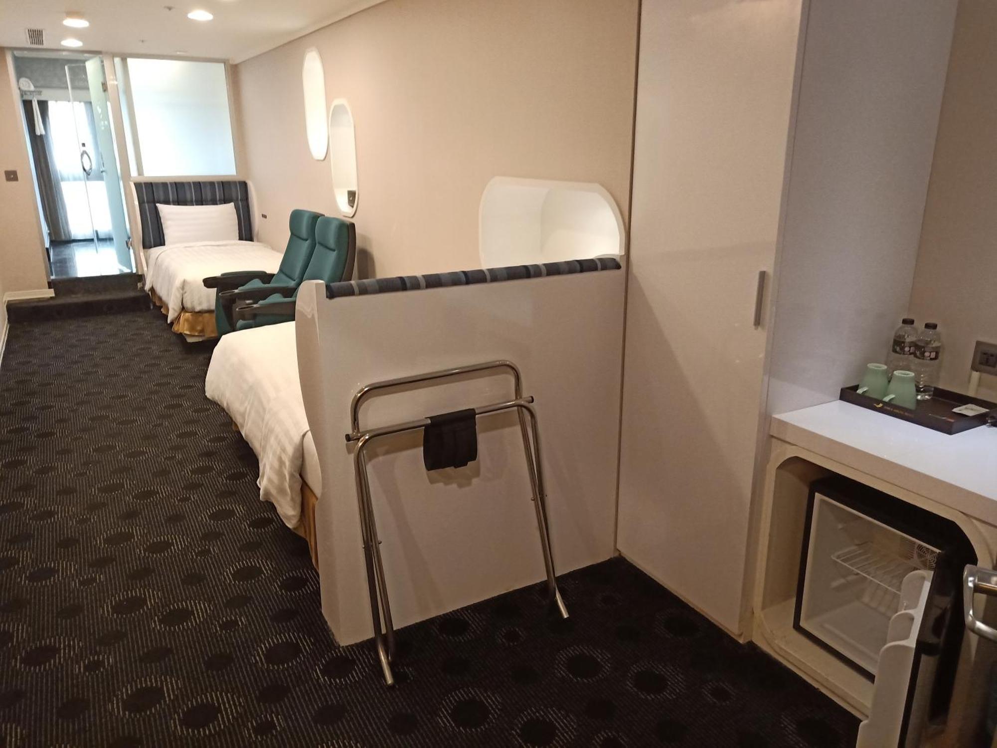 Ximen Airline 3*