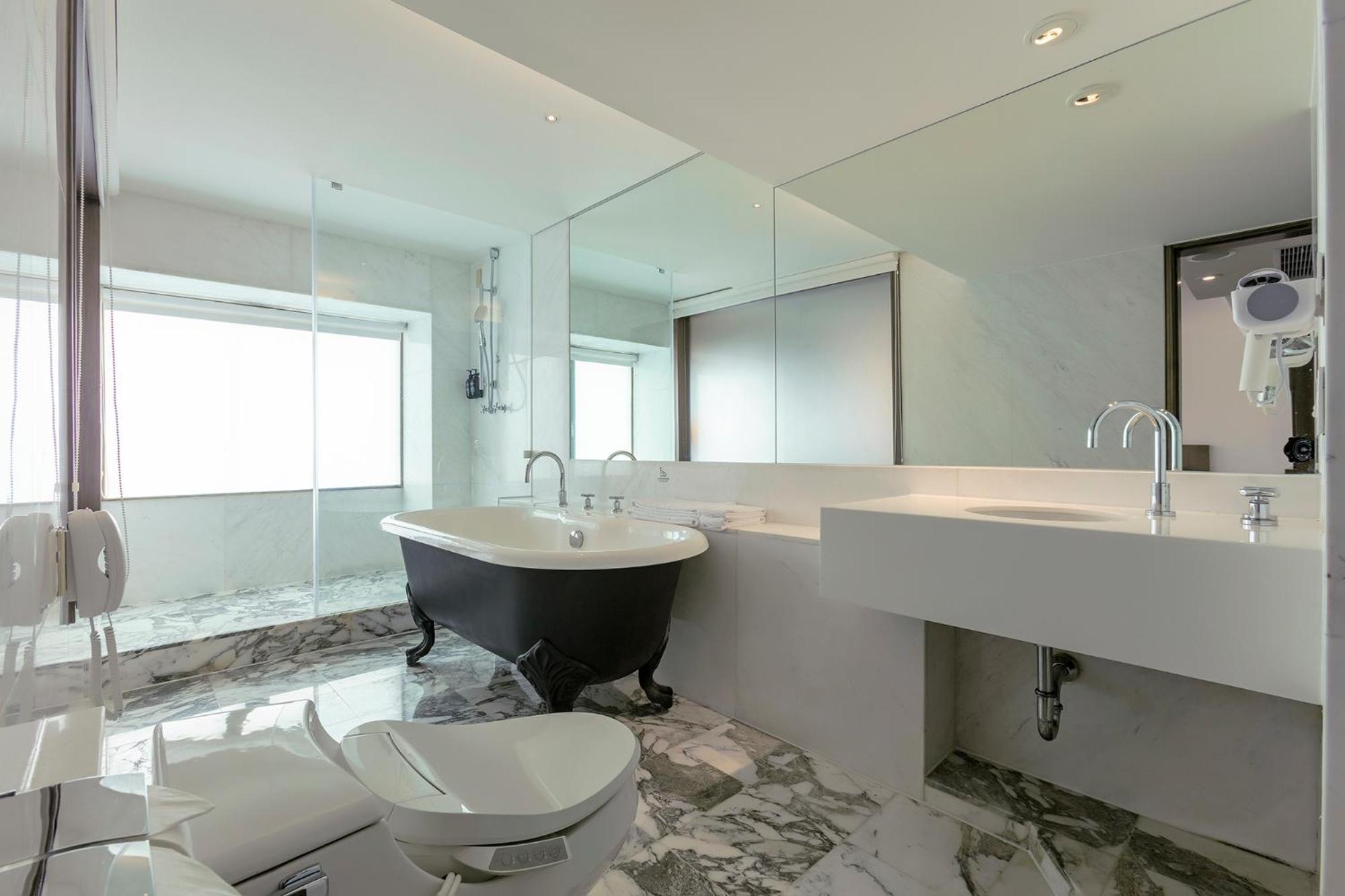 United Hotel 5*
