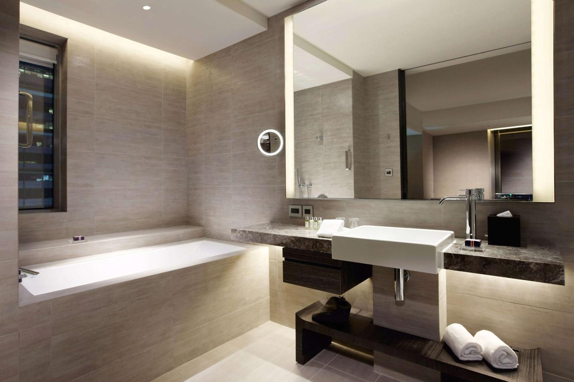 Hotel Humble House Taipei, Curio Collection By Hilton 5*