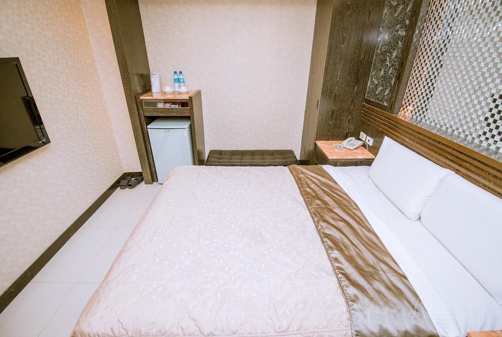 Guide Xinyi Hotel Taipei