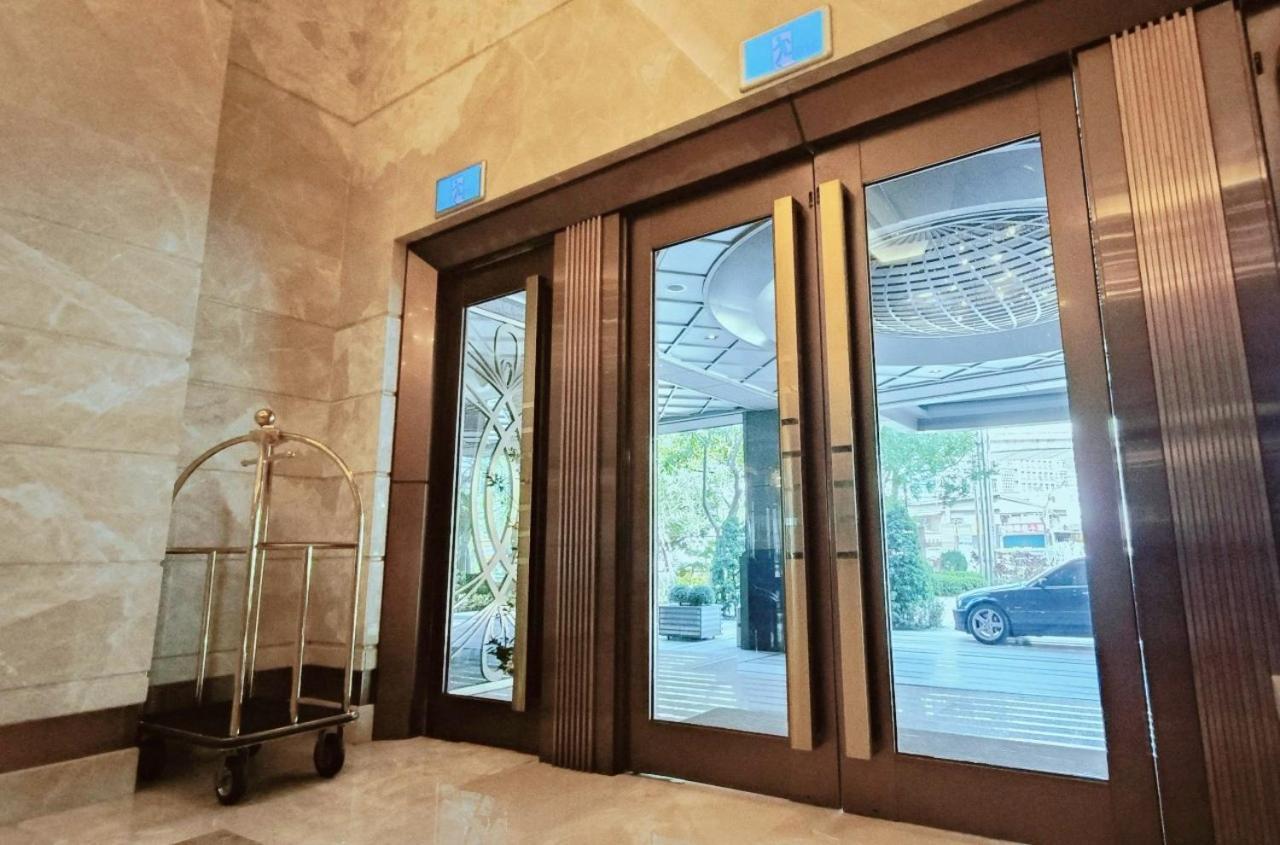 Hotel S Aura 4*