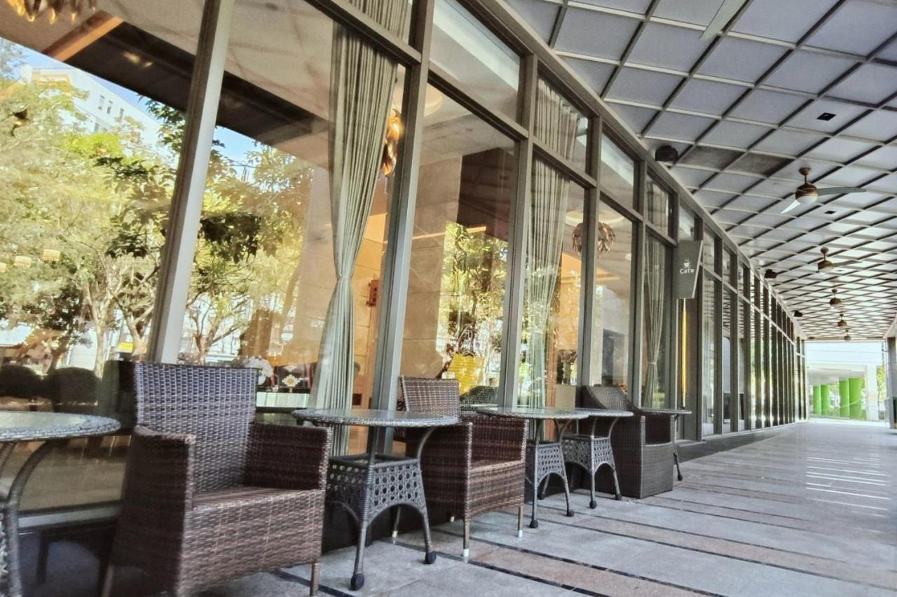Hotel S Aura 4*