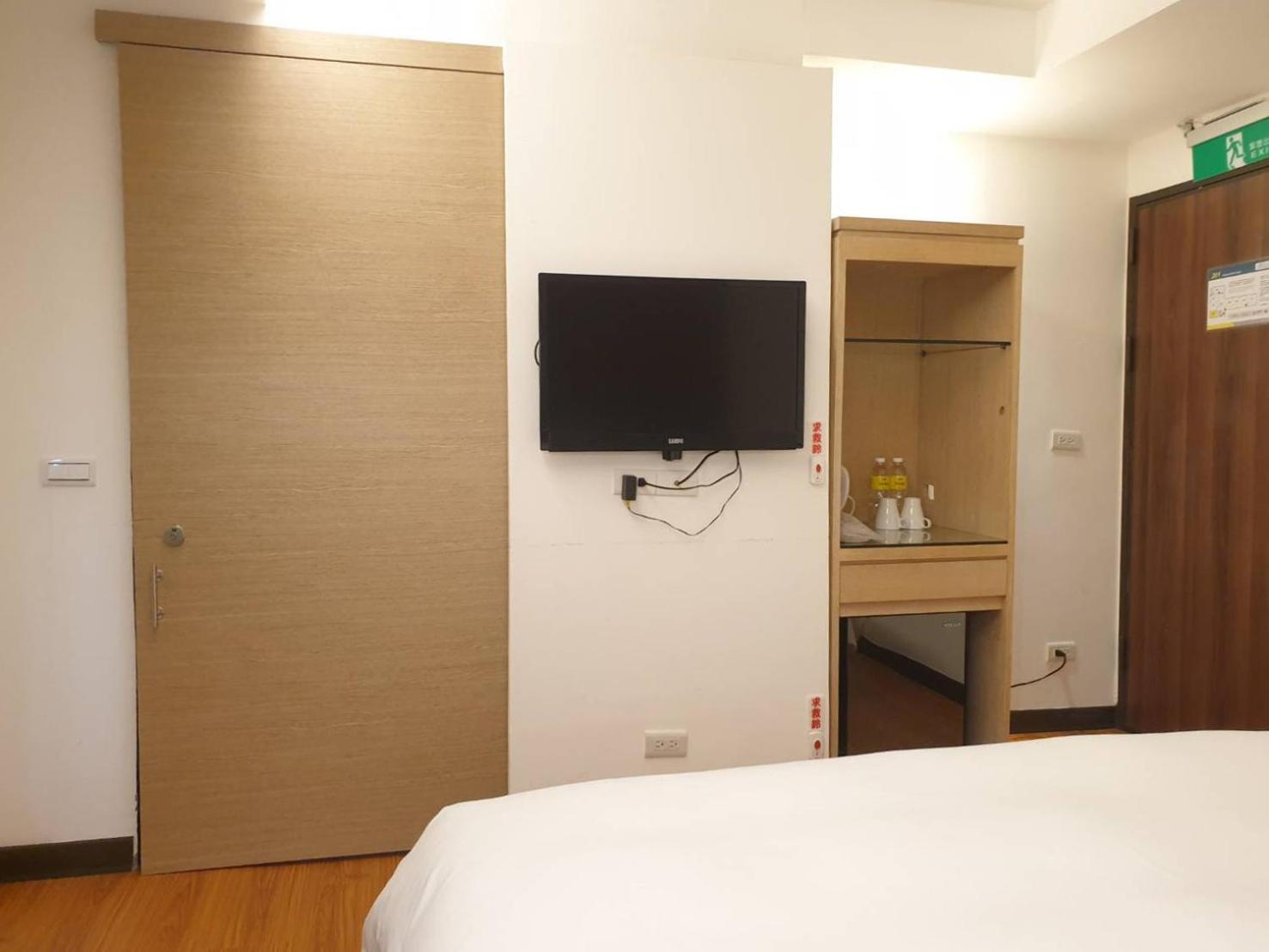 Check Express Station Hotel
