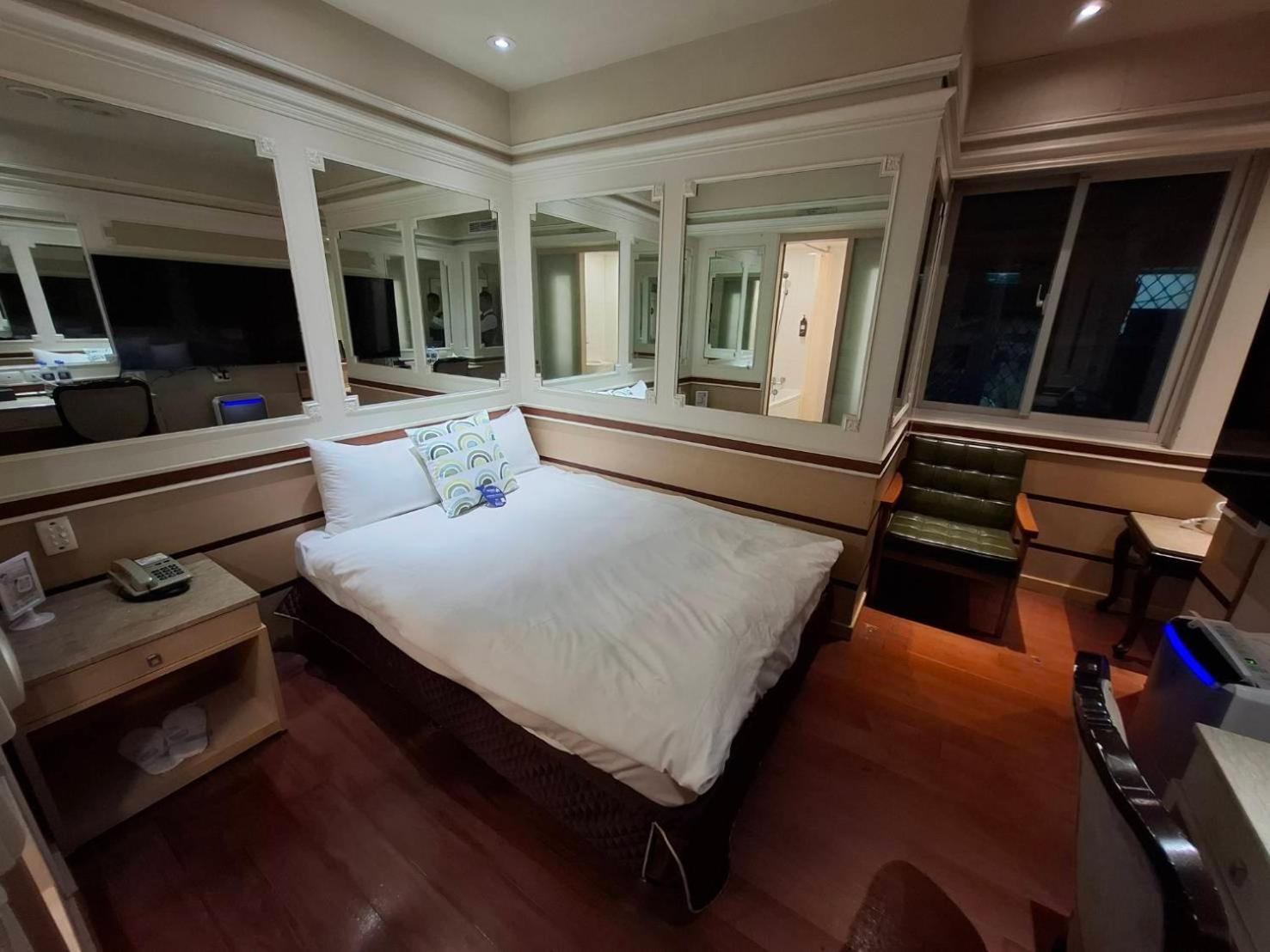 Erin 3* Taipei