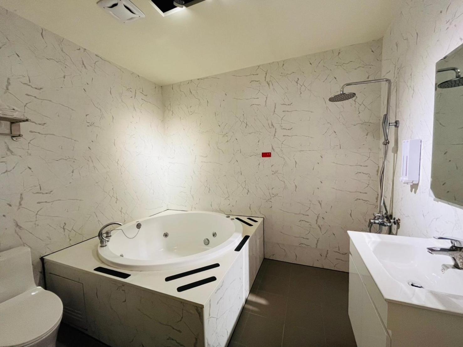 Walker - Chenggong Hotel Taipei