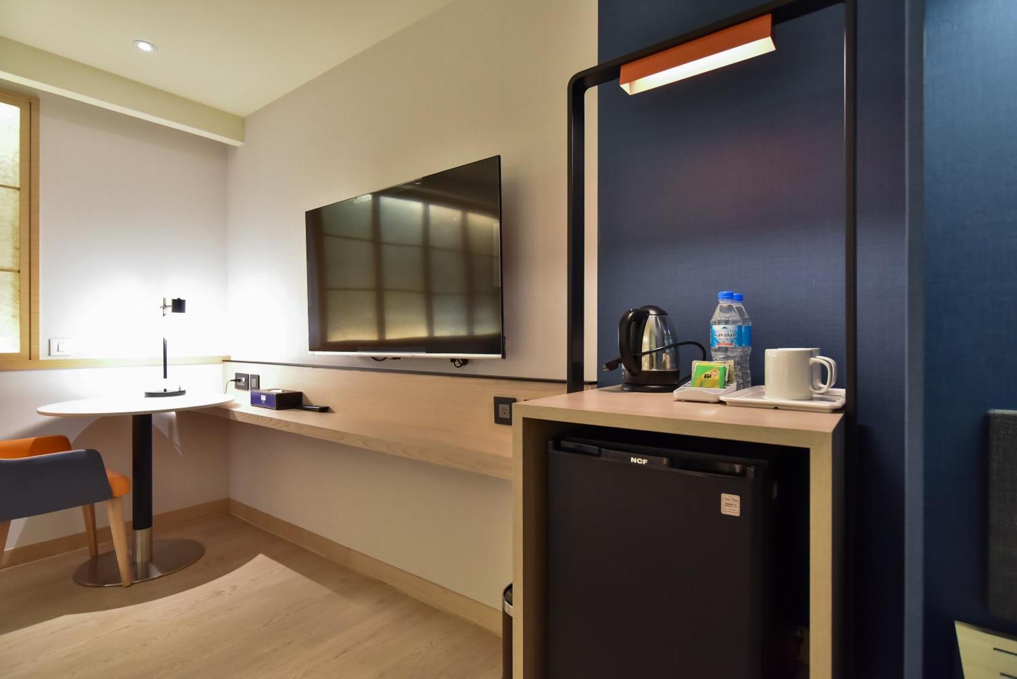Holiday Inn Express Taipei Train Station By Ihg Hotel