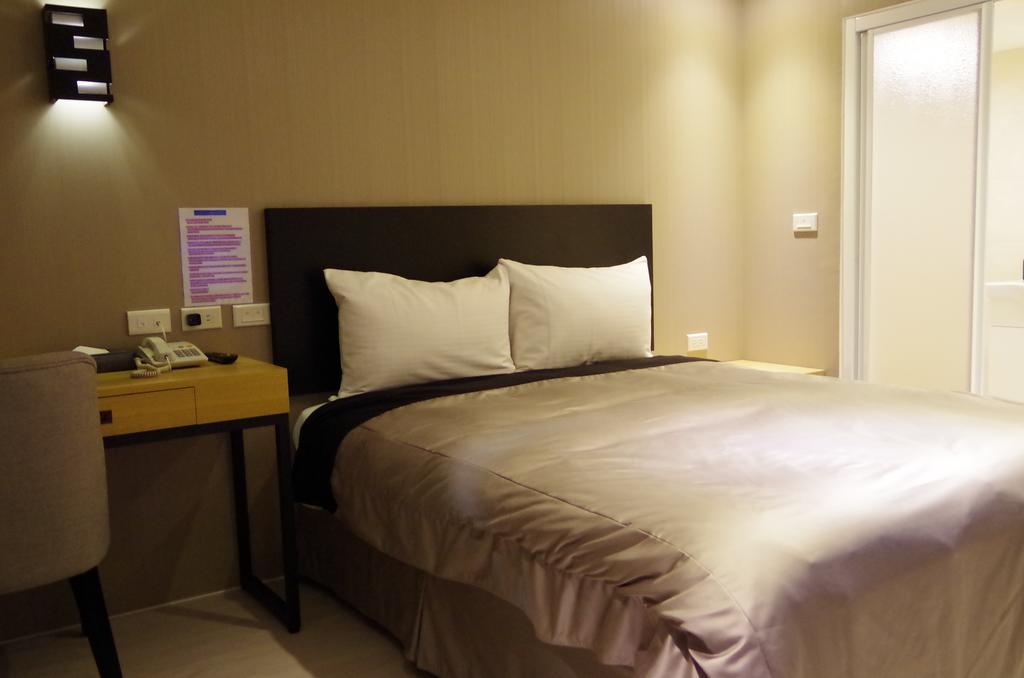 E-house Xining Branch 3*
