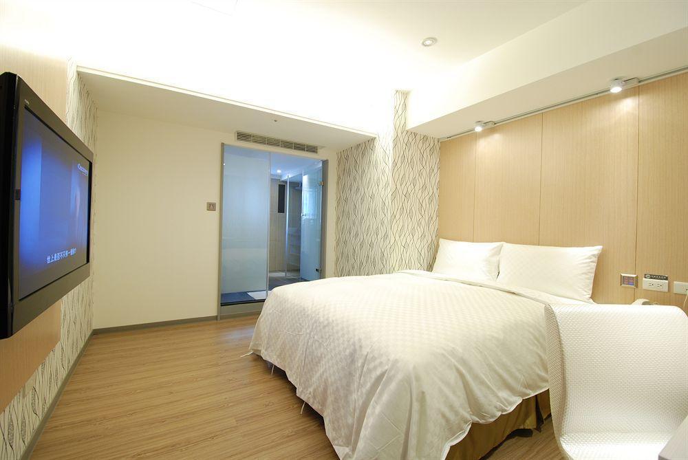 New - Main Station Hotel 3*