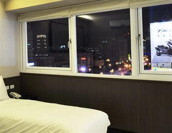 Hotel Moshamanla - Ximen Station