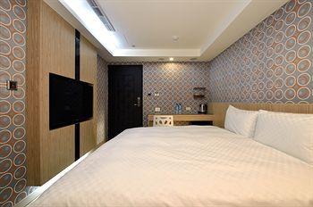 New - Main Station Hotel 3*