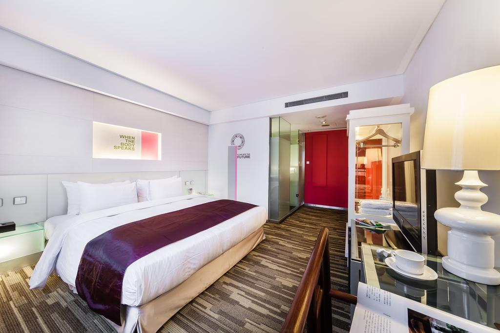 Hotel Green World Mai - Zhongshan 3*