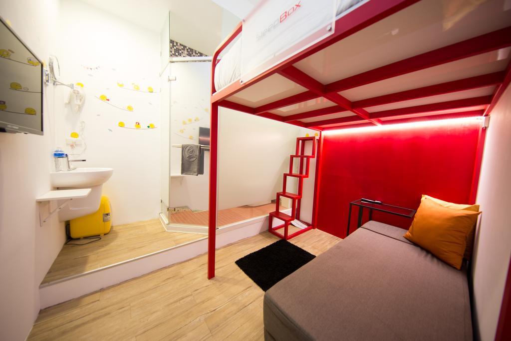 Sleepbox Hostel