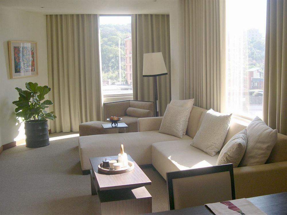 Check Select Yamgmingshan 4*