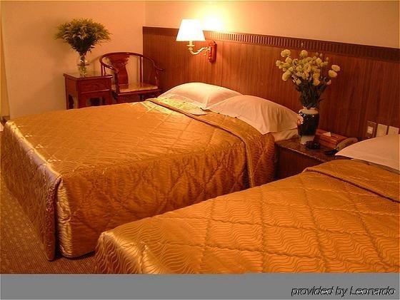 Hotel Hub Ximen-inn Kunming 3*