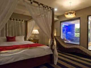 Hotel Golden Hot Spring 4*