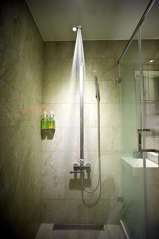 Hotel Via - Zhongxiao Taipei