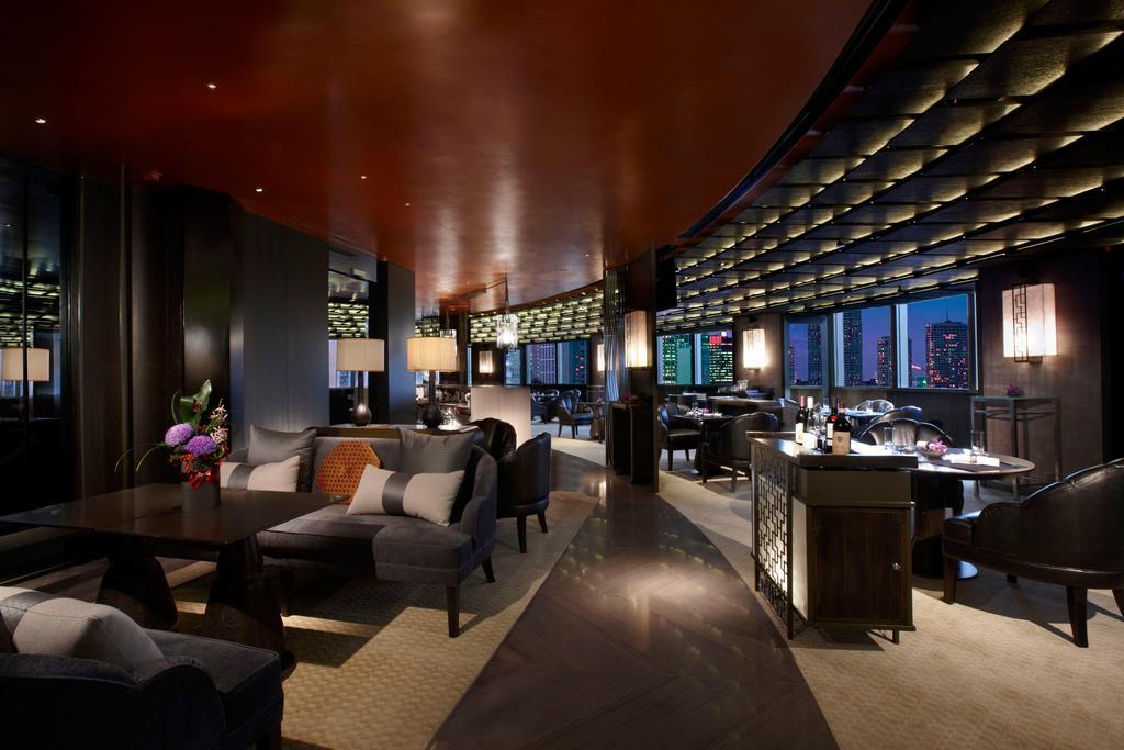 Shangri-la Far Eastern, Hotel 5*