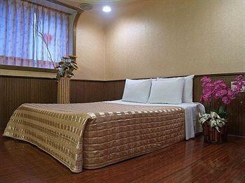 Many Flower Business Hotel 2*