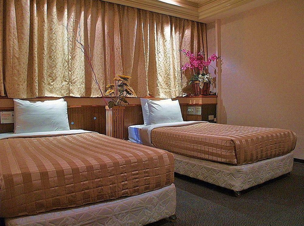 Many Flower Business Hotel 2*
