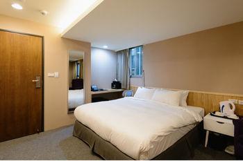 Hotel Check Nanjing Taipei