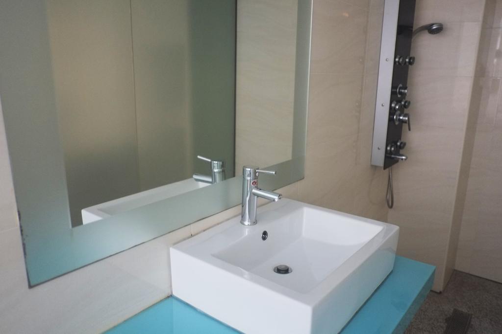 Walker Hotel - Zhengyi Hotel