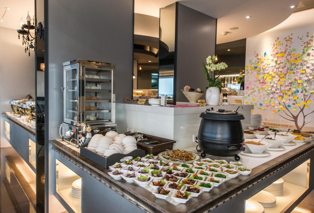 Hotel Forward Nangang 3*