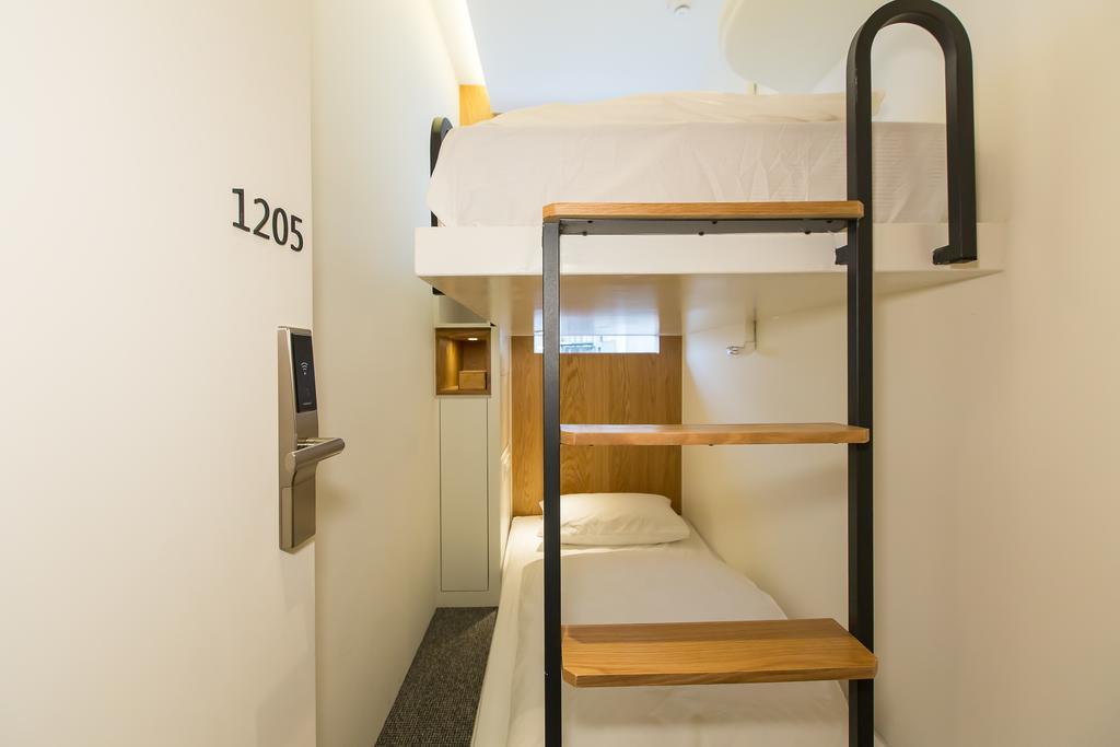 Capsule hotel Muiu Capsule