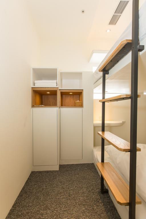 Capsule hotel Muiu Capsule 2*