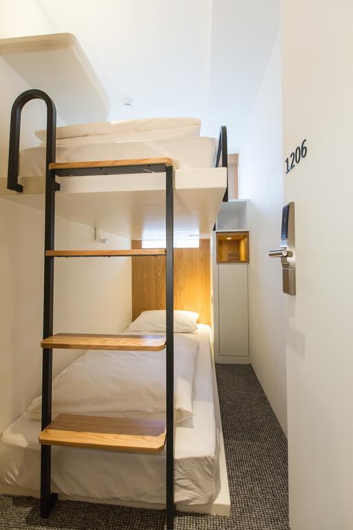 Capsule hotel Muiu Capsule 2*