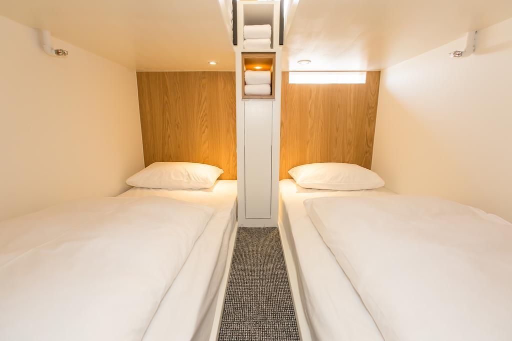 Capsule hotel Muiu Capsule 2*