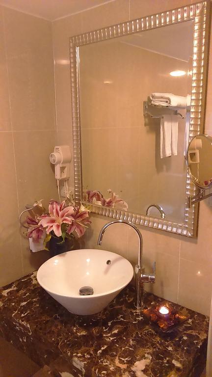 Hotel Elegance Taipei