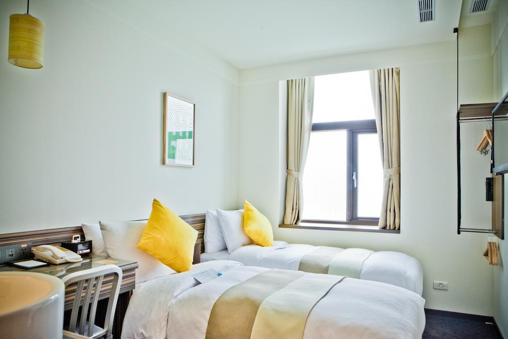 Hotel Bee House By Cosmos Creation - Main Station Taipei