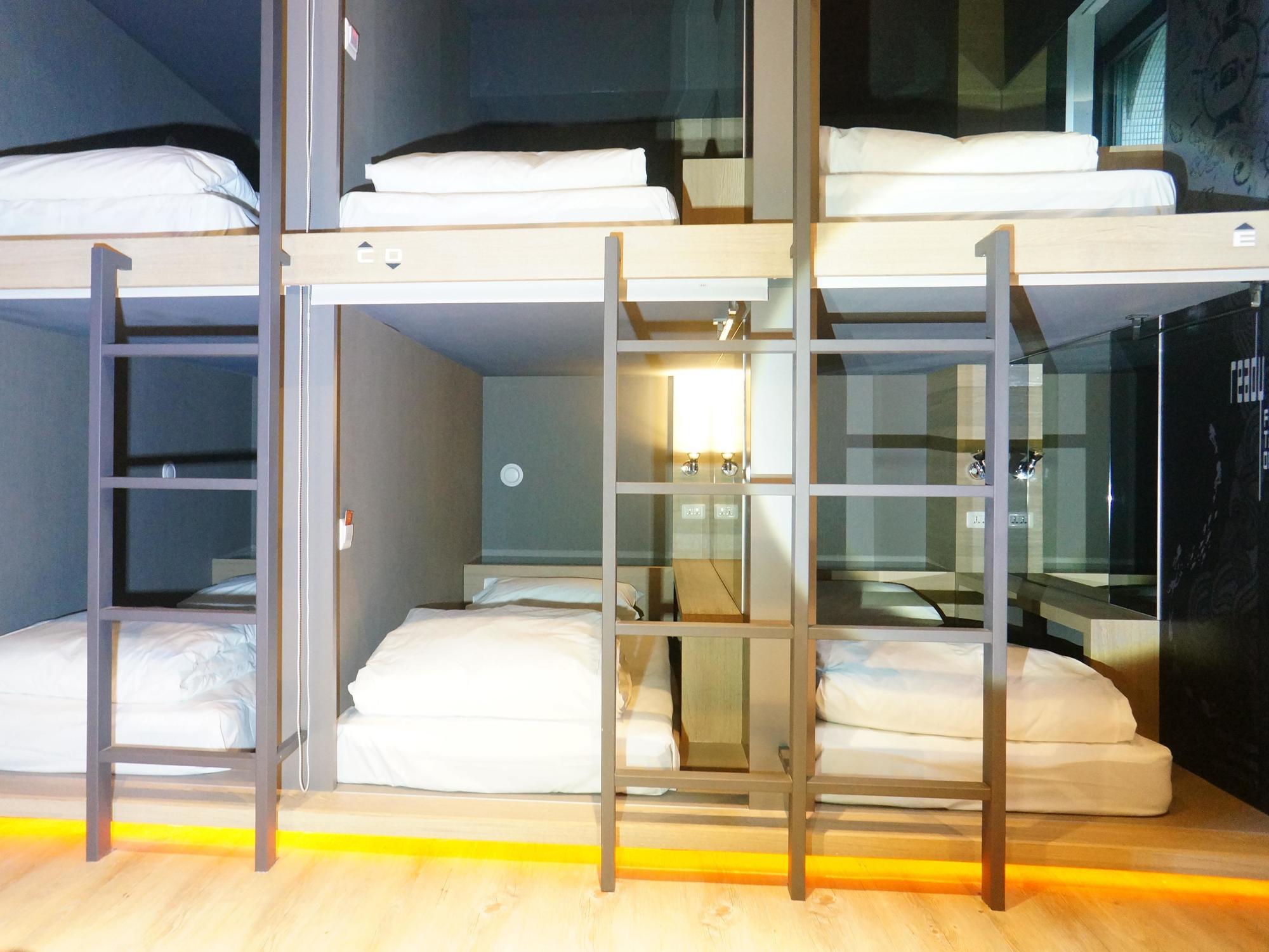 Hostel Discover *