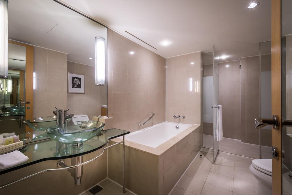 Hotel Fullerton - East 4*