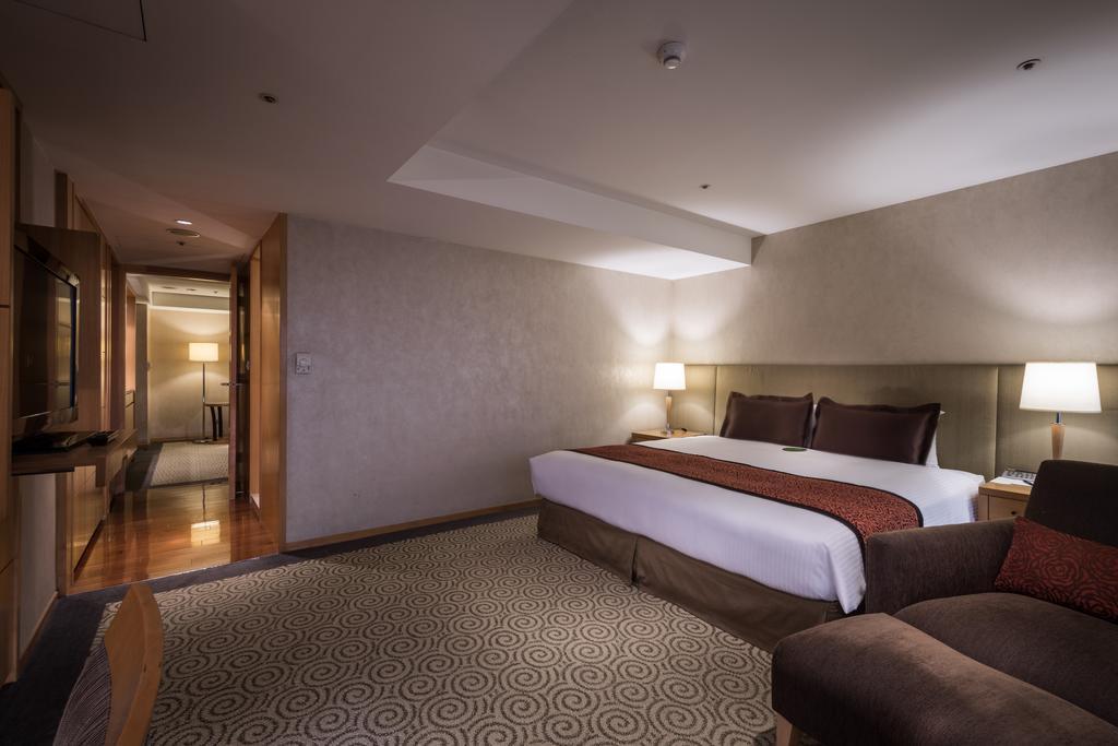 Hotel Fullerton - East