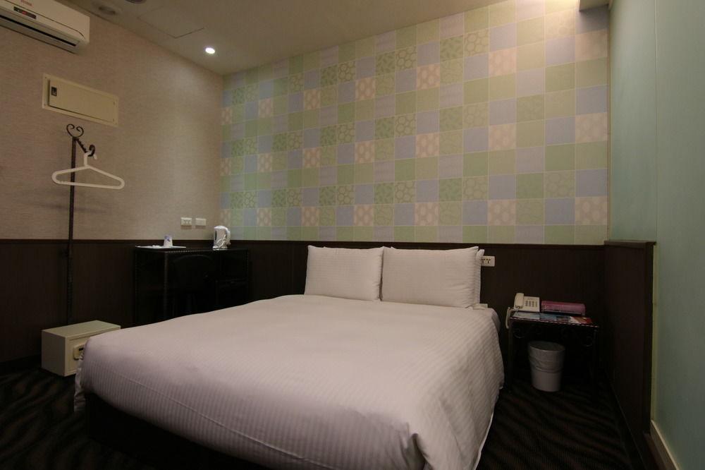 6 - Wannien Taipei