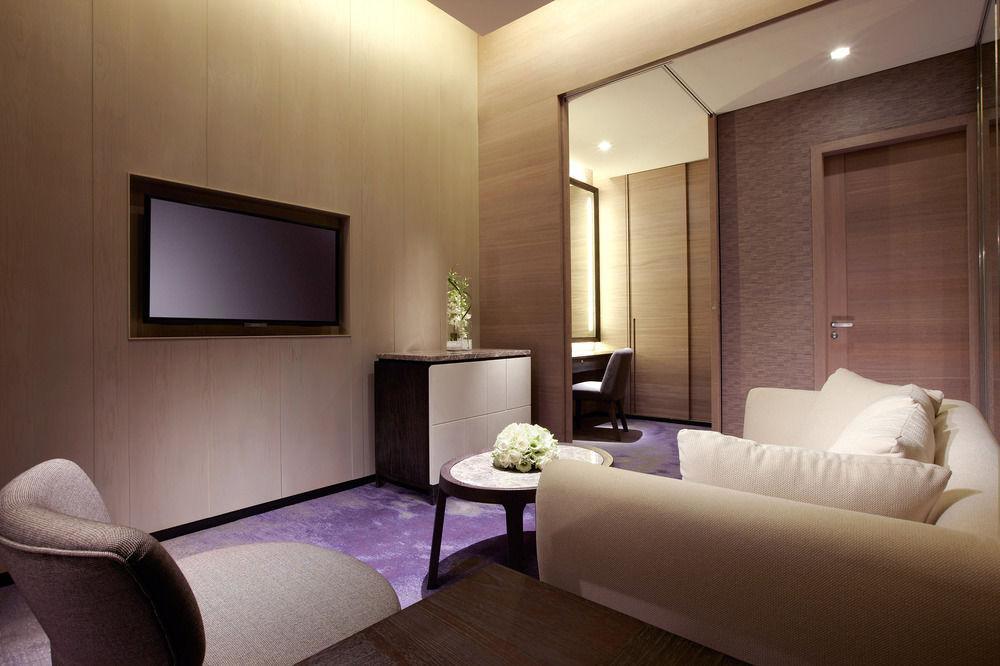 Hotel Humble House Taipei, Curio Collection By Hilton 5*