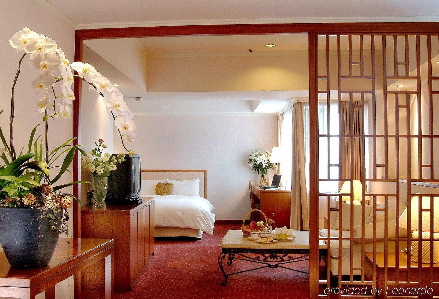 Riverview 4*
