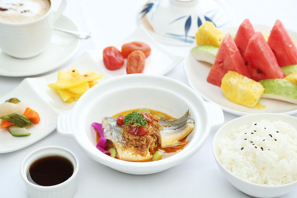 Check Select Yamgmingshan Resort Taipei