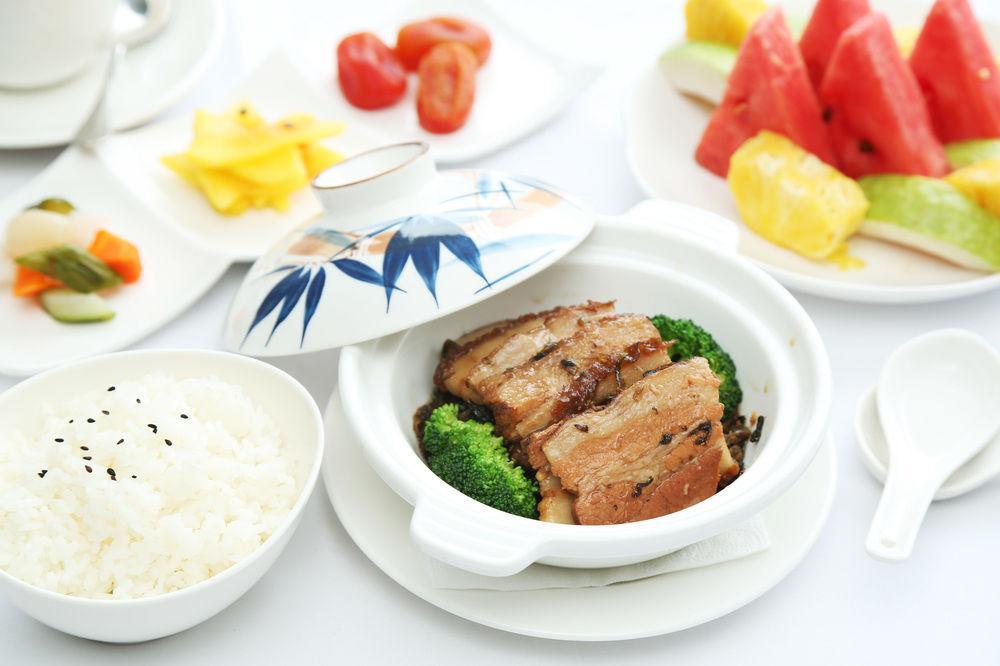 Check Select Yamgmingshan Resort 4*