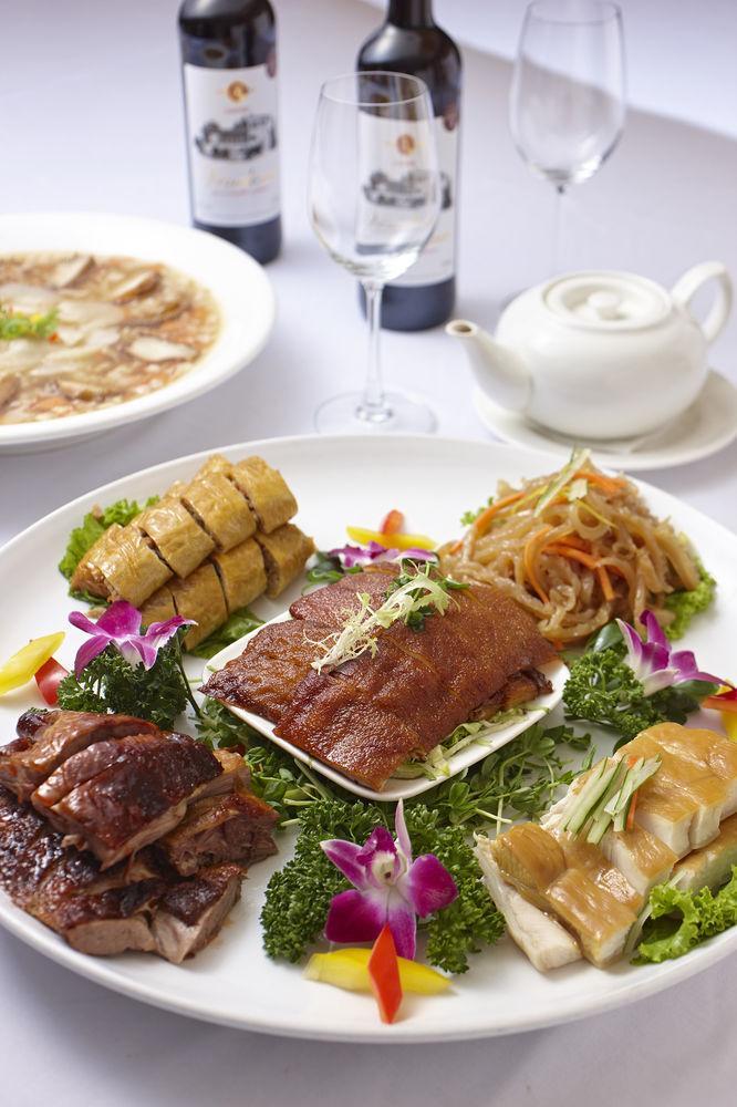 Check Select Yamgmingshan Resort