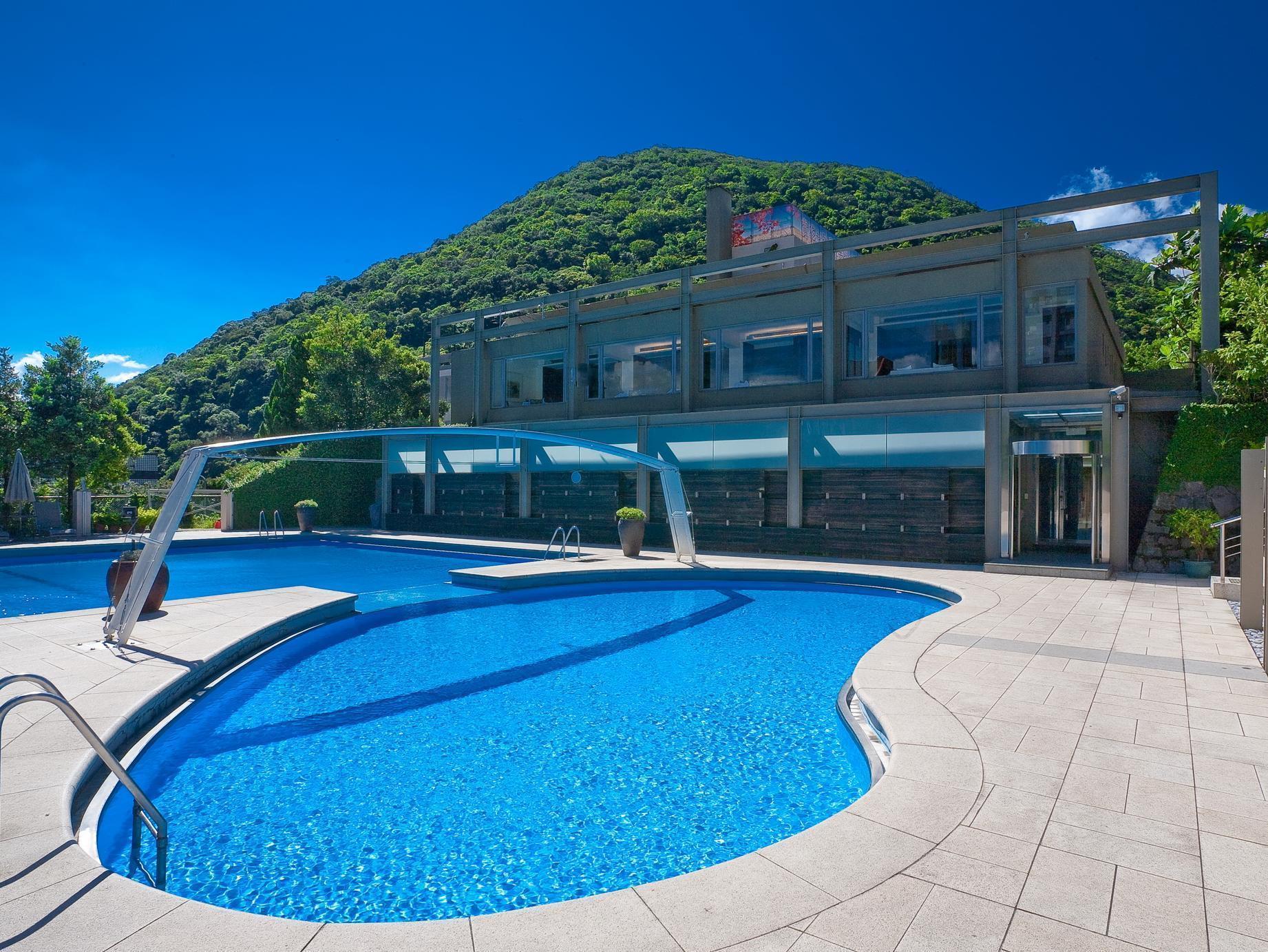 Check Select Yamgmingshan 4* Taipei